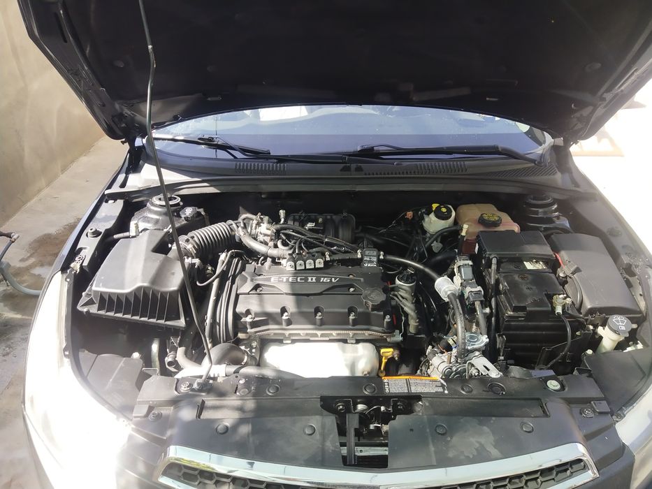 Продам Шевроле Круз