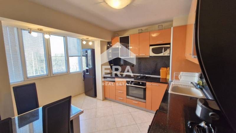 Дава се под наем Тристаен апартамент в Варна, Аспарухово - 80 кв.м за 459 € - Снимка #3