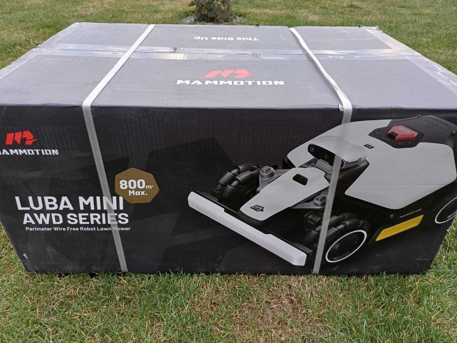 Robot tuns gazon pe acumulatori Parkside