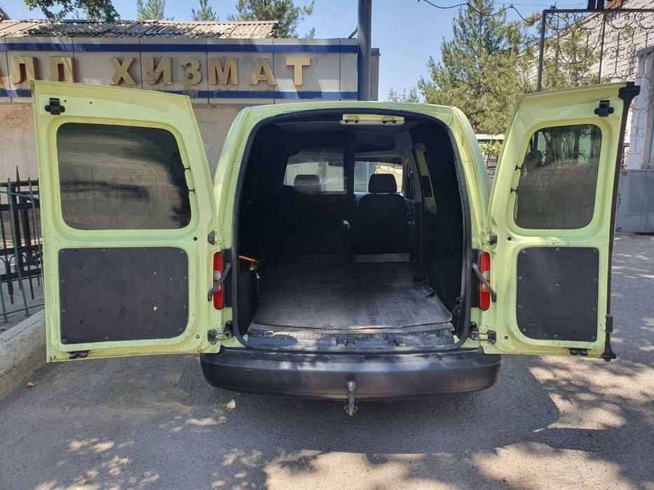 Volkswagen Caddy 2012