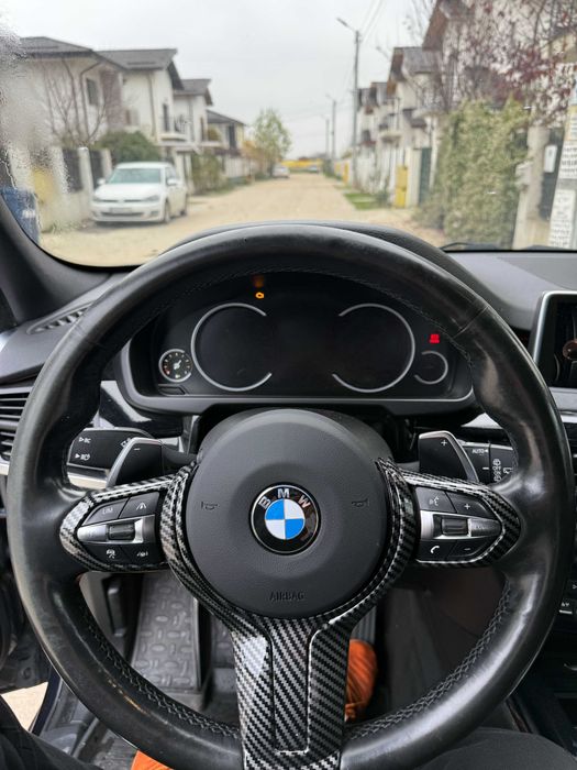 BMW X5 2015 xDrive 30D Pachet M Interior / Exterior