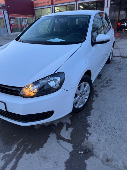 Vând Volkswagen Golf 6