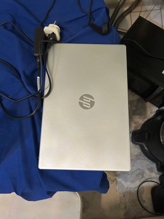 Быстрый ноутбук HP 15.6" Core i5-1235U / 8GB / SSD 256 / Идеал