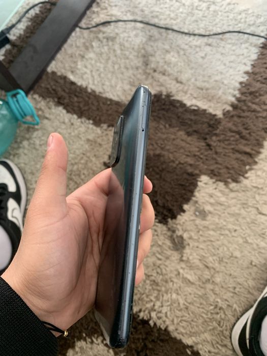 Vand redmi 10 in state ok functionala