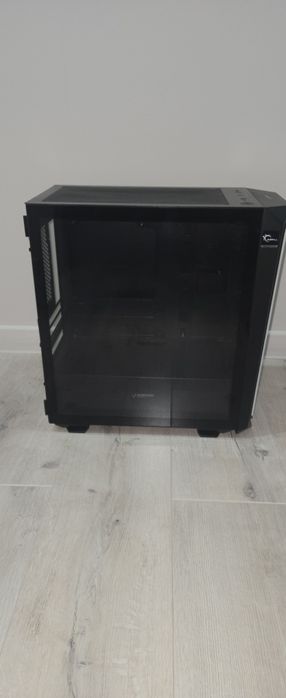 Продам корпус для компьютера