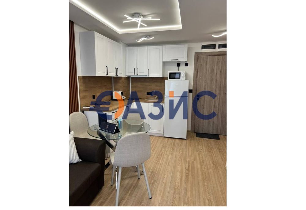 Продава се Двустаен апартамент в к.к. Слънчев бряг - 50 кв.м за 1010 €/кв.м - Снимка #4