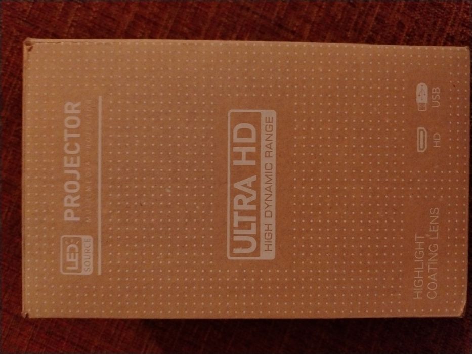 Продам проэктор новый