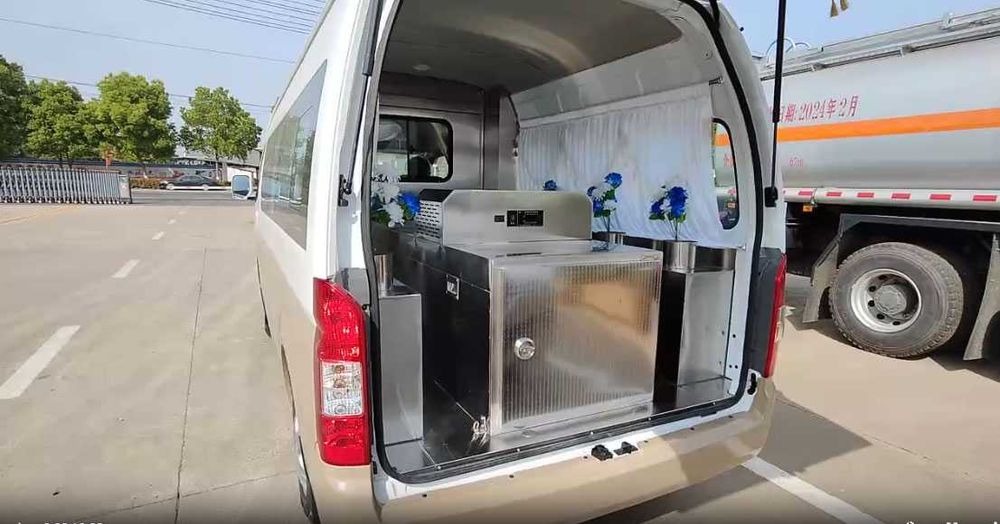 Нова Мобилна Хоризонтална Хладилна Камера за катафалки, микробуси