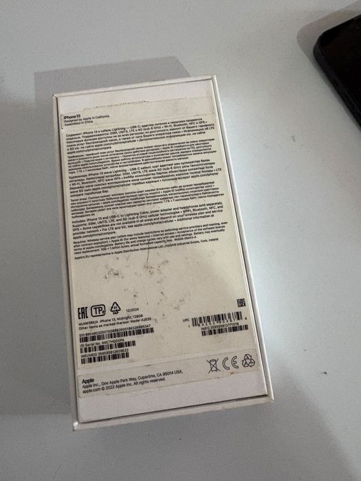 Телефон в хорошем состоянии продаётся iPhone 13