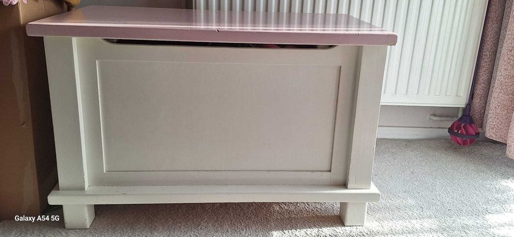 Mobila lemn camera copii