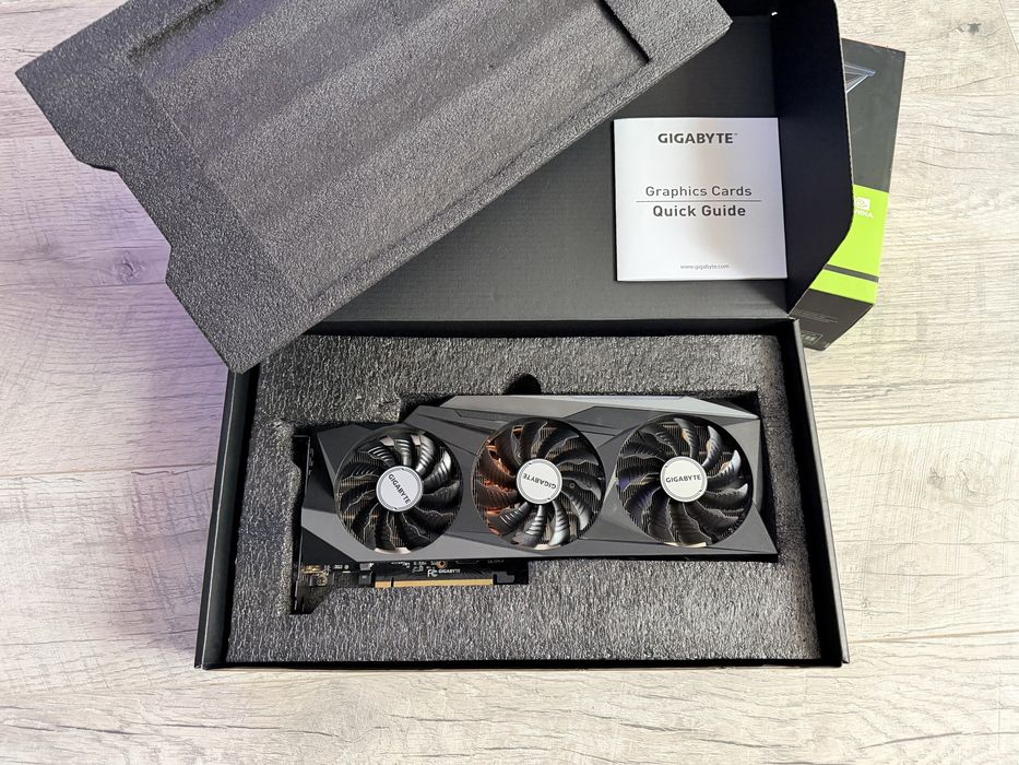 Placa video Gigabyte RTX 3080 Gaming OC