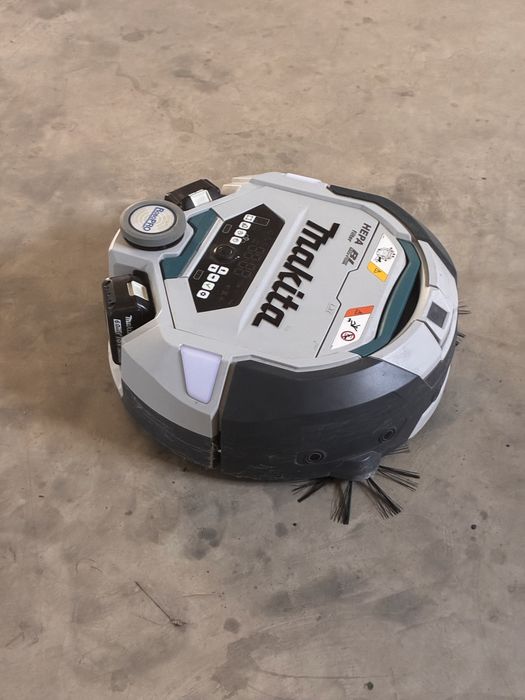 Robot aspirator industrial Makita DRC300, complet,