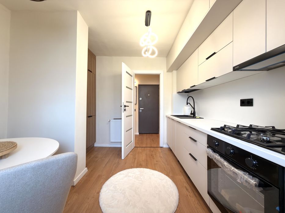 Apartament decomandat cu 2 camere