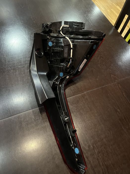 Volvo v60 2019  десен стоп