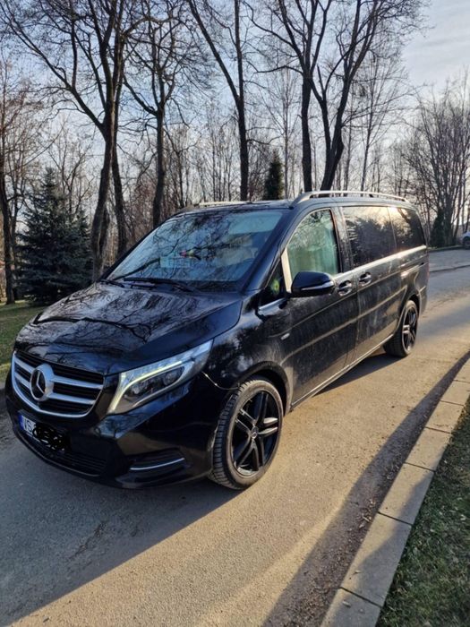 Mercedes Benz V250