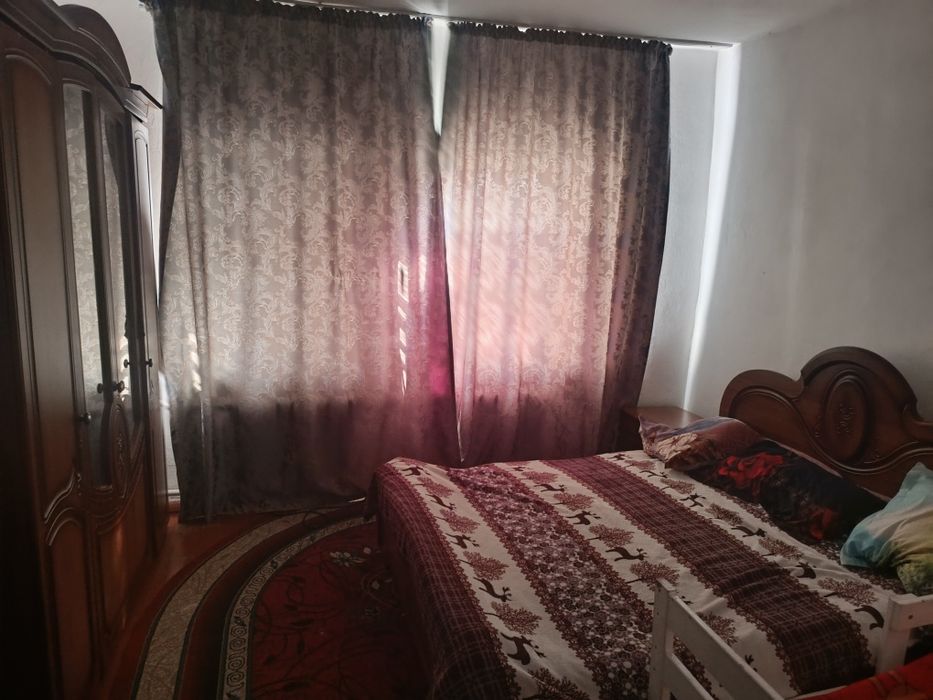 Дом продается  за линией.