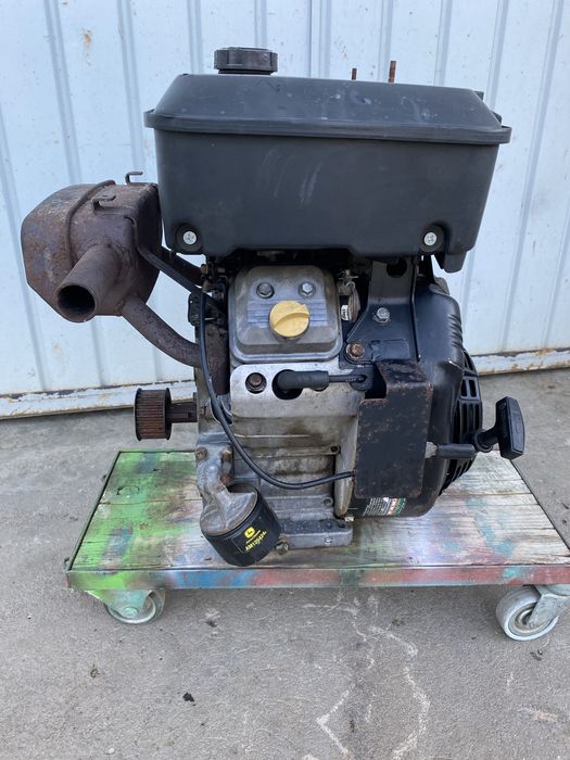 Motor 16 cp briggs stratton defect