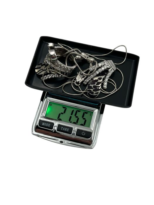 Сребърен комплект висулка ,пръстен .колие и гривна