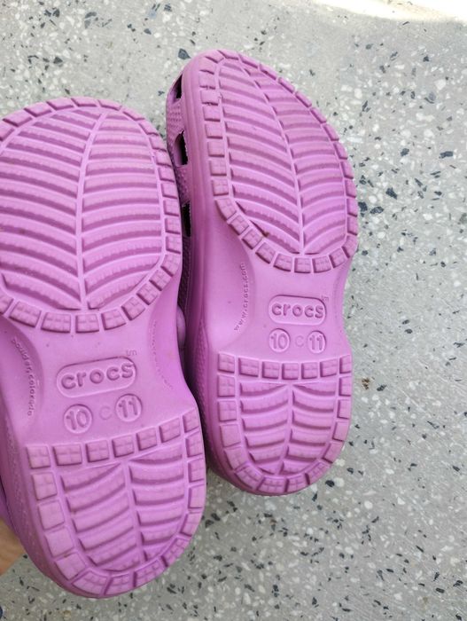 Обувки Keen и Crocs номер 29.