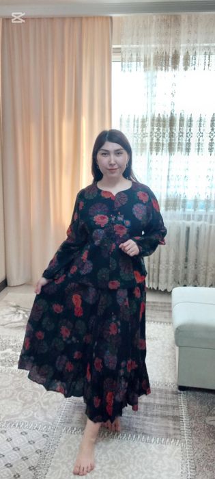 Продам двойку с юбкой