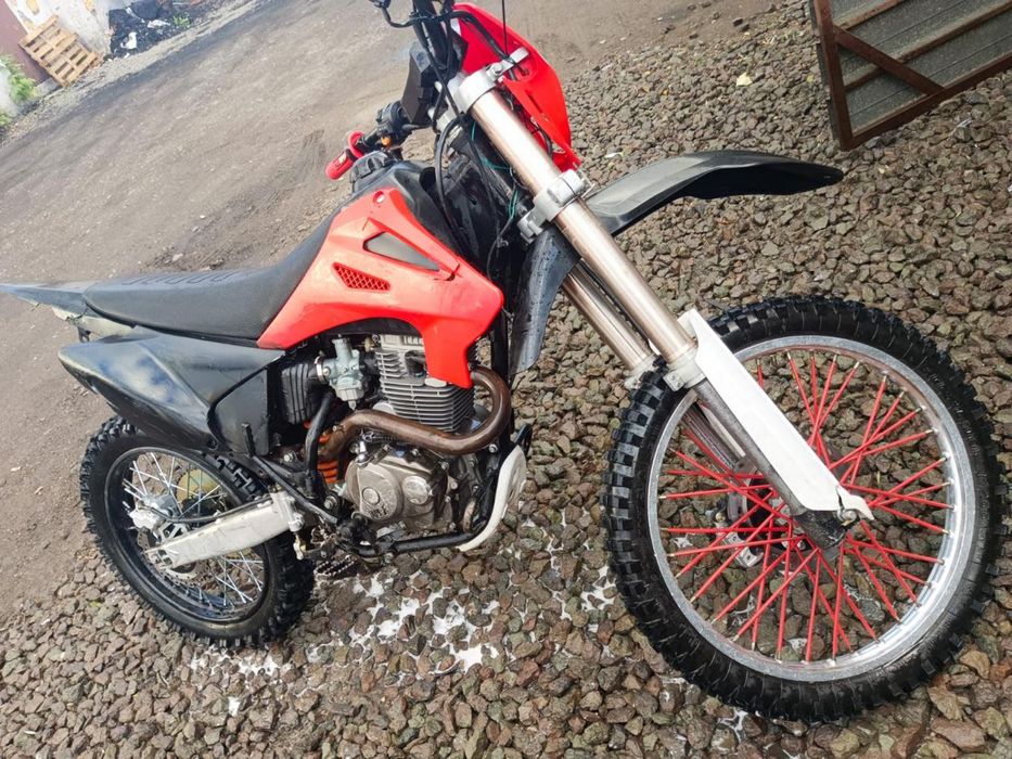 Продам эндуро 300куб