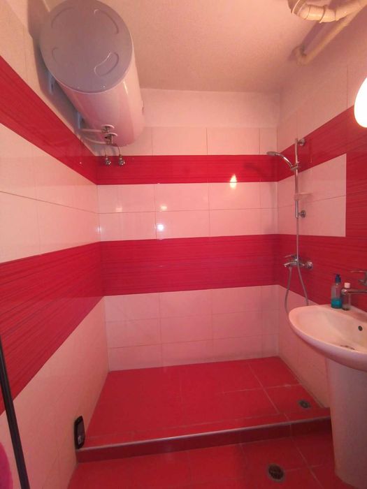 Продава се Тристаен апартамент в Пловдив, Христо Смирненски - 91 кв.м за 1561 €/кв.м - Снимка #13