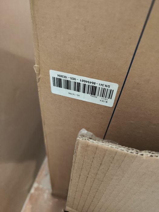 Продам холодильник Midea HS-147RN белый, 113 литров