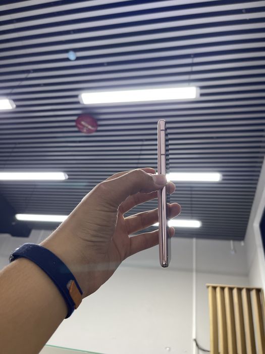 Samsung S21 128gb В идеальном!