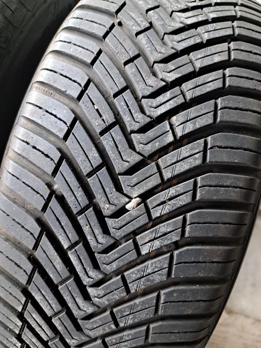 2 anvelope Allseason 205 55 r16 Continental