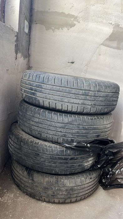 Продам автошины в отличном состояние