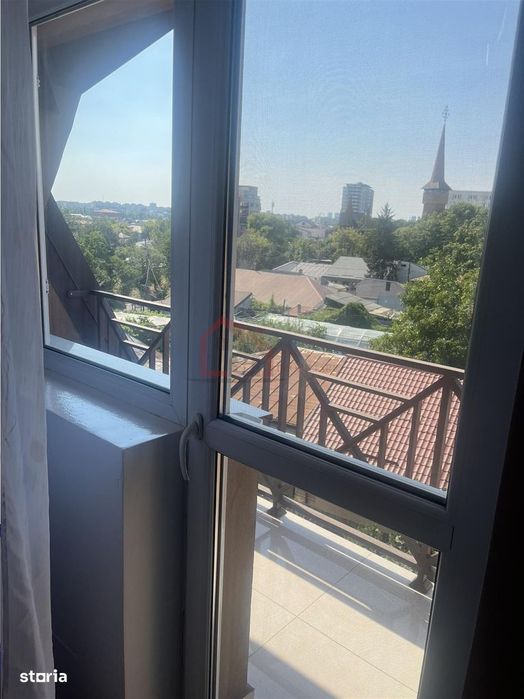Apartament 4 camere zona Fundeni