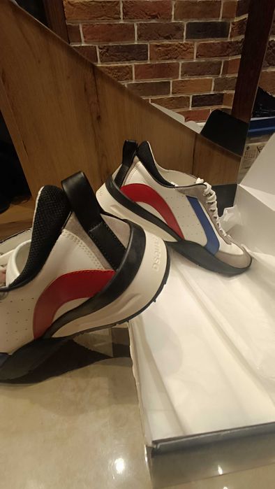 Маратонки  Dsquared2