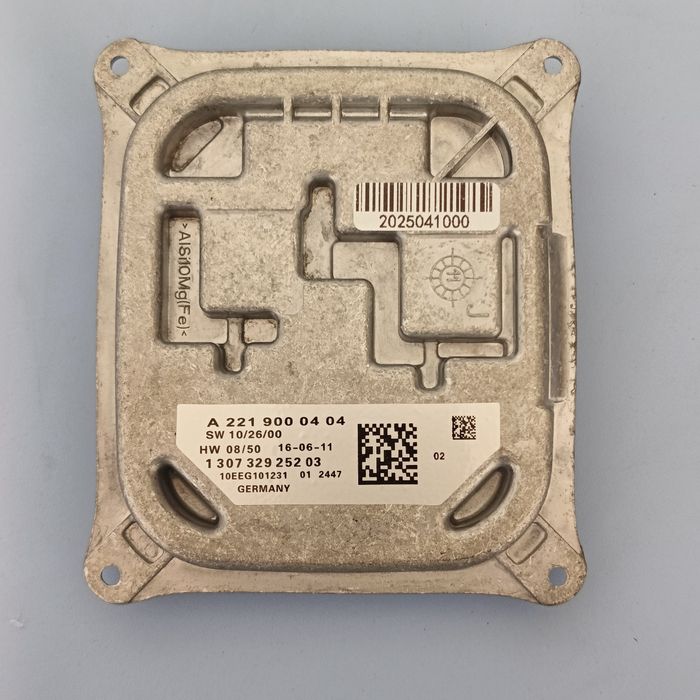 Баласт модул за фар/дневни светлини led на Mercedes W221 фейс 2009-