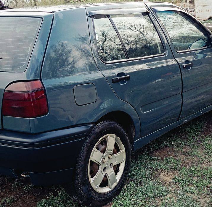 в продаже гольф 3