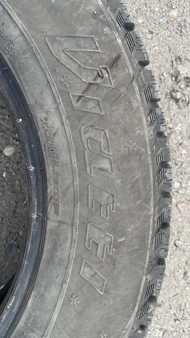 Шины зимние шипованные
