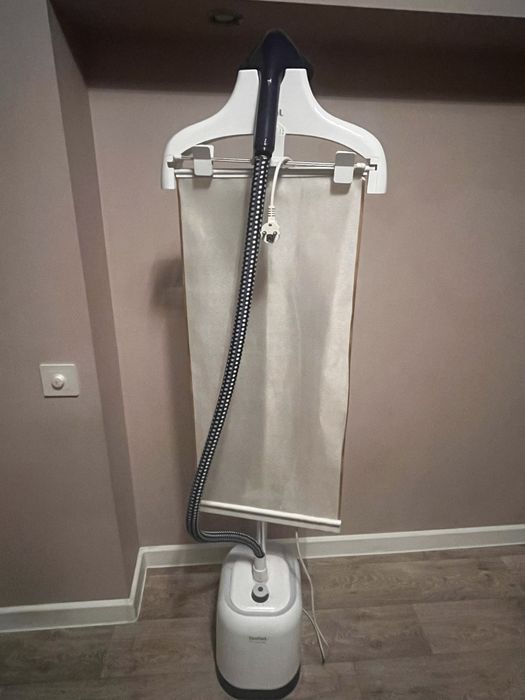 Продам отпариватель напольный от Tefal оригинал, покупала в Sulpak