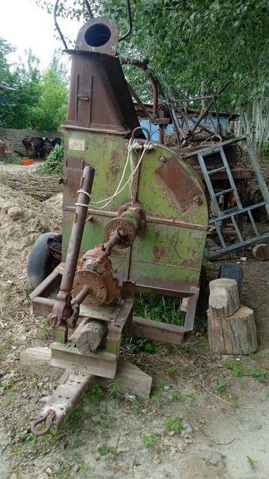 Assalomu alaykum traktor 28  DKU (somon maydalagich) va telechkasi bor