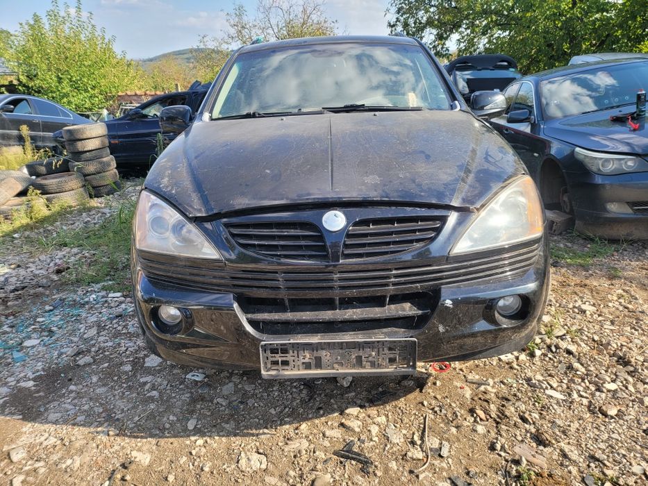 Санг йонк кирон 2.0хди на части/ssang yong 2.0hdi na chasti