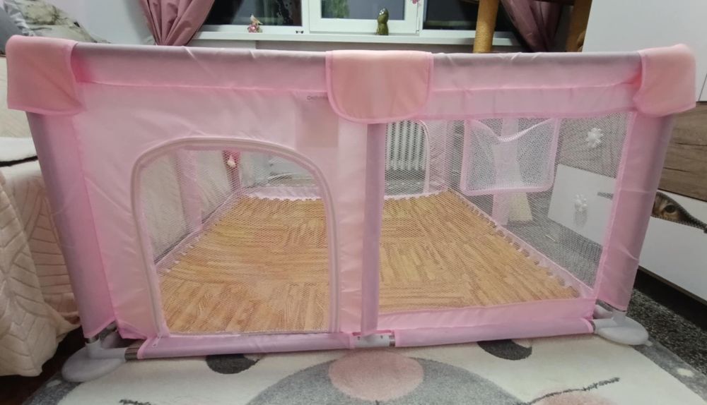 Бебешка кошара + играчки