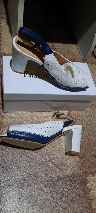 Басоножки , размер 35 .