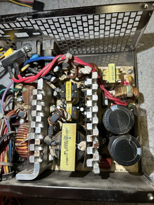 Блок питания HuntKey