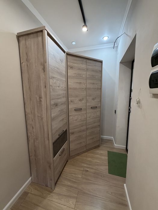 Шкаф уголовой, из дерева