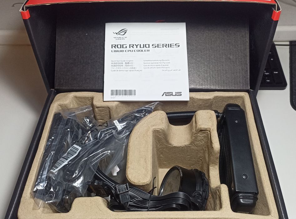 Водяное охлаждение ASUS RYUO 120 OLED