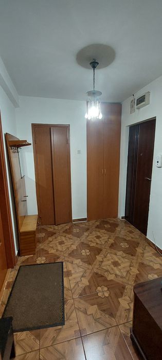 Apartament 2 camere Nord Cameliei cubuleț