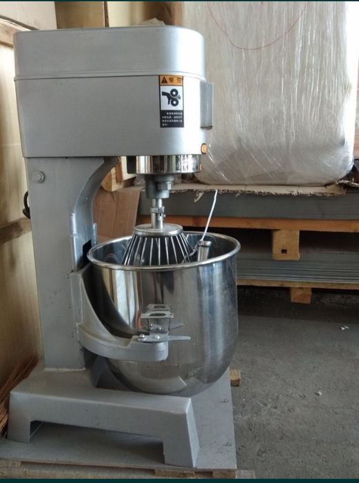 Mikser Meksir Meshalka.  Professional Arginali Ajoyib tanlov