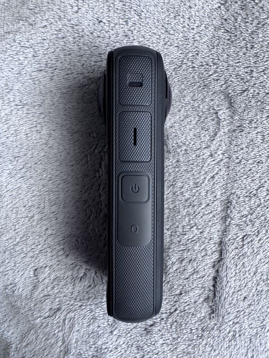 Camera de actiune Insta360 X4