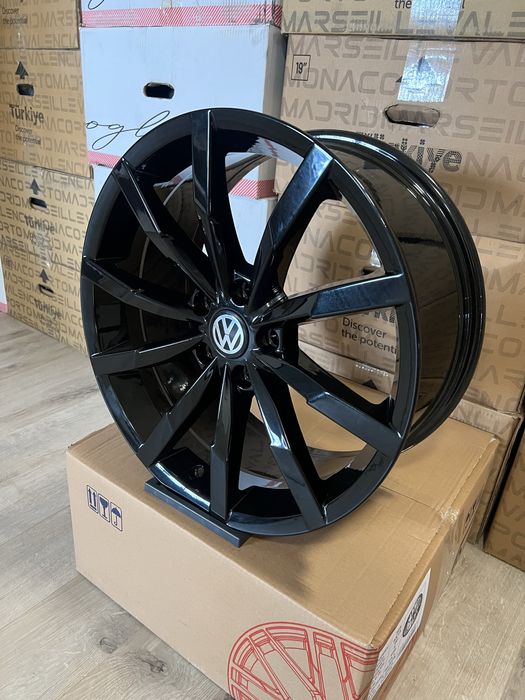 Jante noi R18 5x112 pt VW Passat, Golf, ID 3, Tiguan, Jetta, Arteon