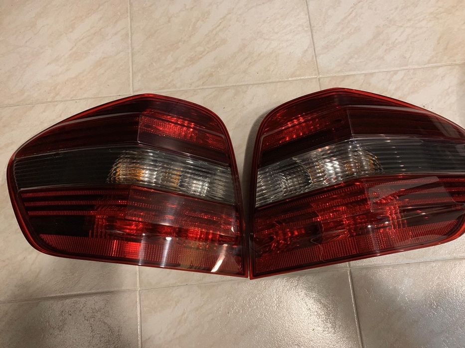 Оригинални AMG стопове ляв десен за МЛ 63 АМГ W164 не ЛЕД стоп В164 ML