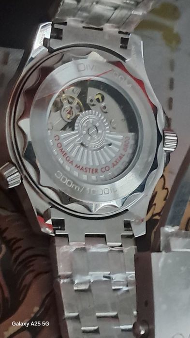 Vand ceas Omega nou