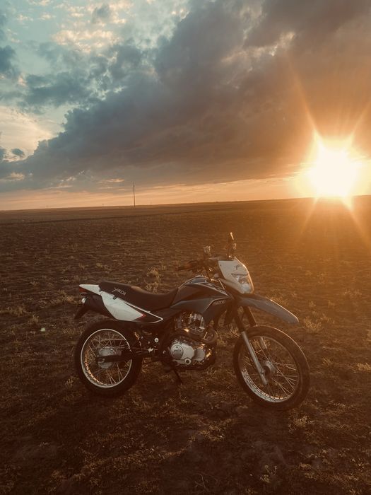 Продам 250 куб яки